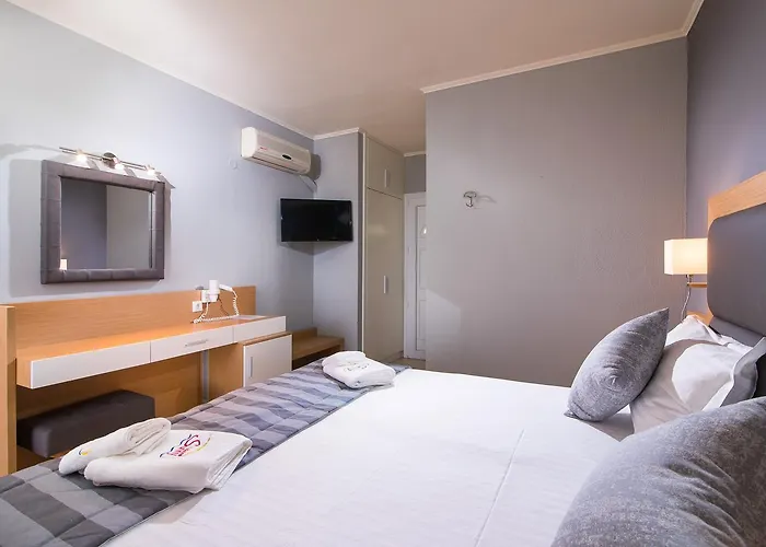 Sunny Thassos Hotel 2*