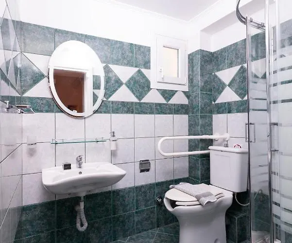 Sunny Thassos 2* クリッシ・アモウディア