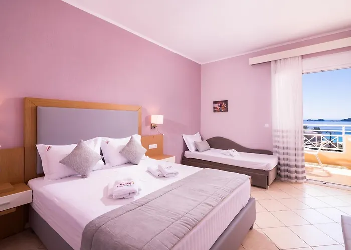 Sunny Thassos クリッシ・アモウディア