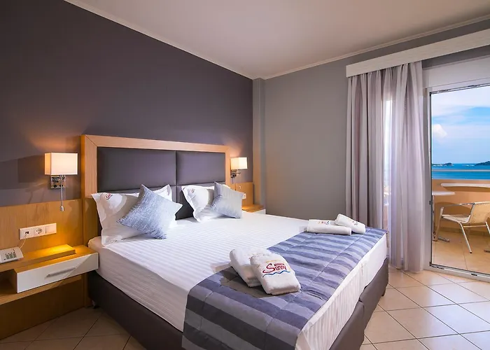 Sunny Thassos 2* クリッシ・アモウディア